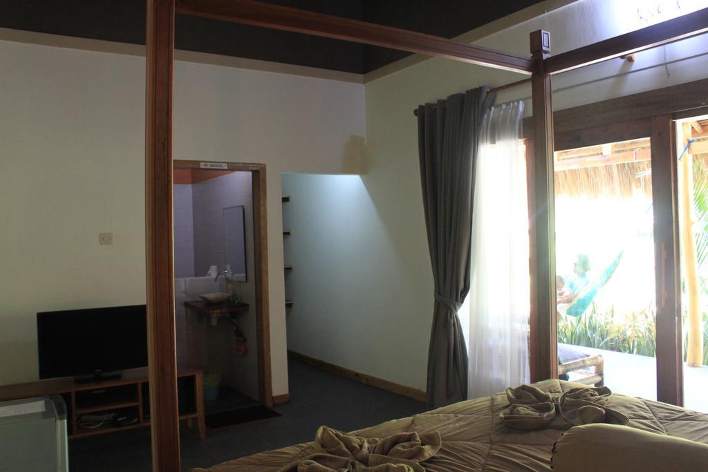 Albany Home Stay Kuta  Экстерьер фото