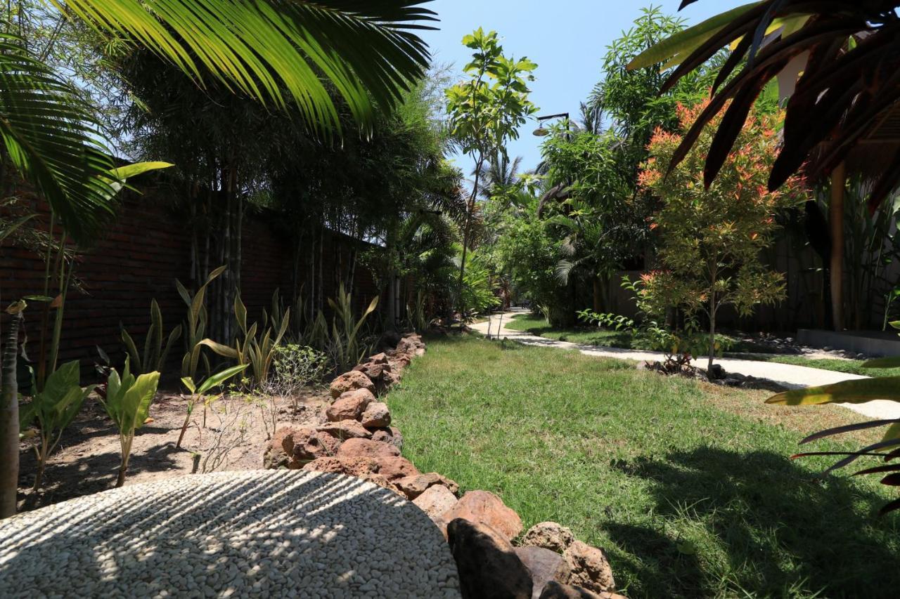 Albany Home Stay Kuta  Экстерьер фото