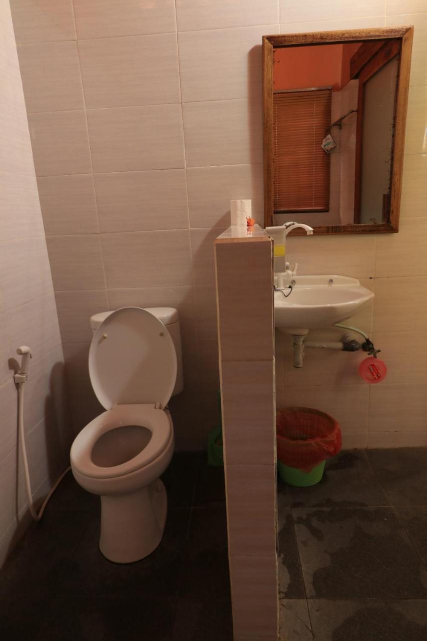 Albany Home Stay Kuta  Экстерьер фото